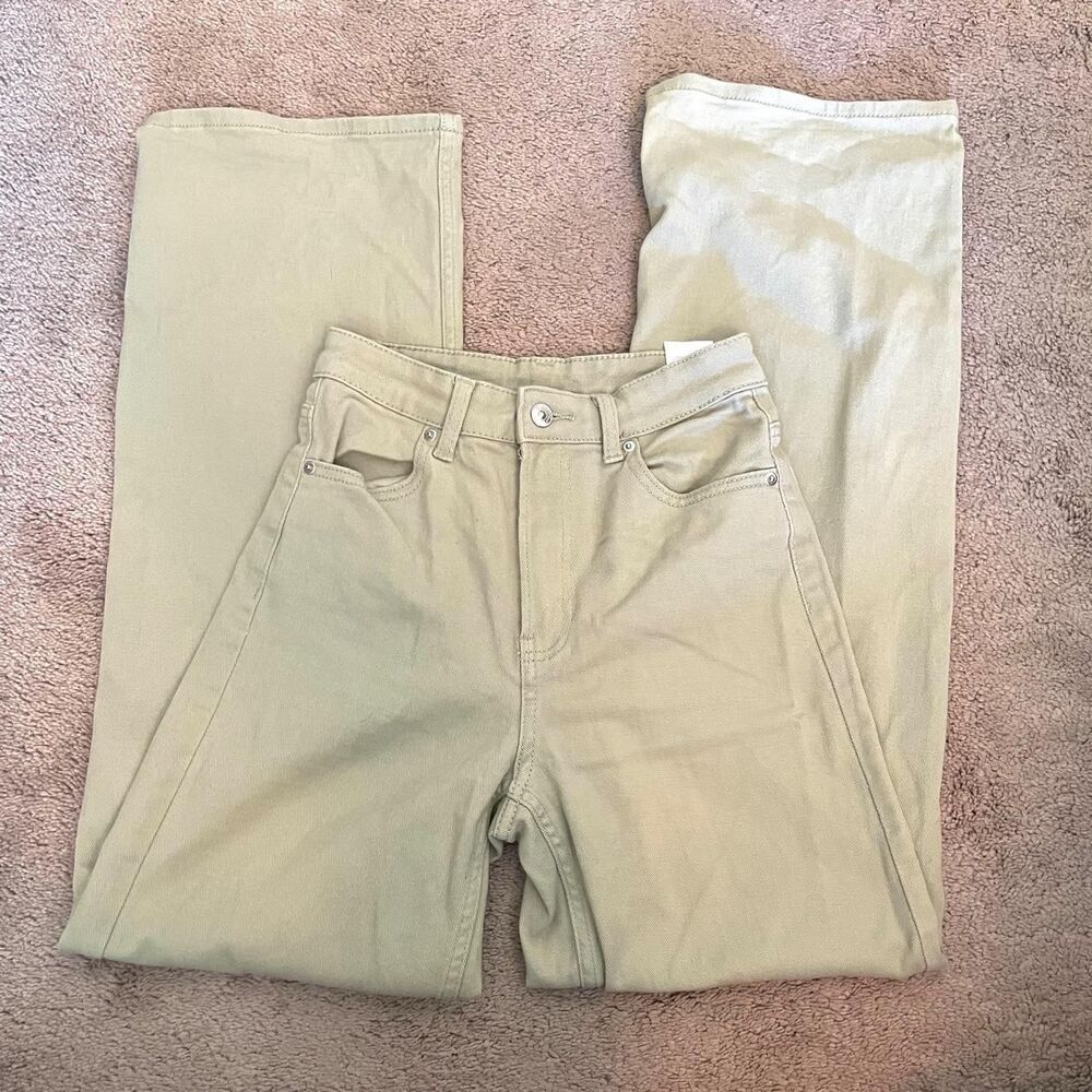 Divided Light green/beige high rise wide leg jeans - size 2